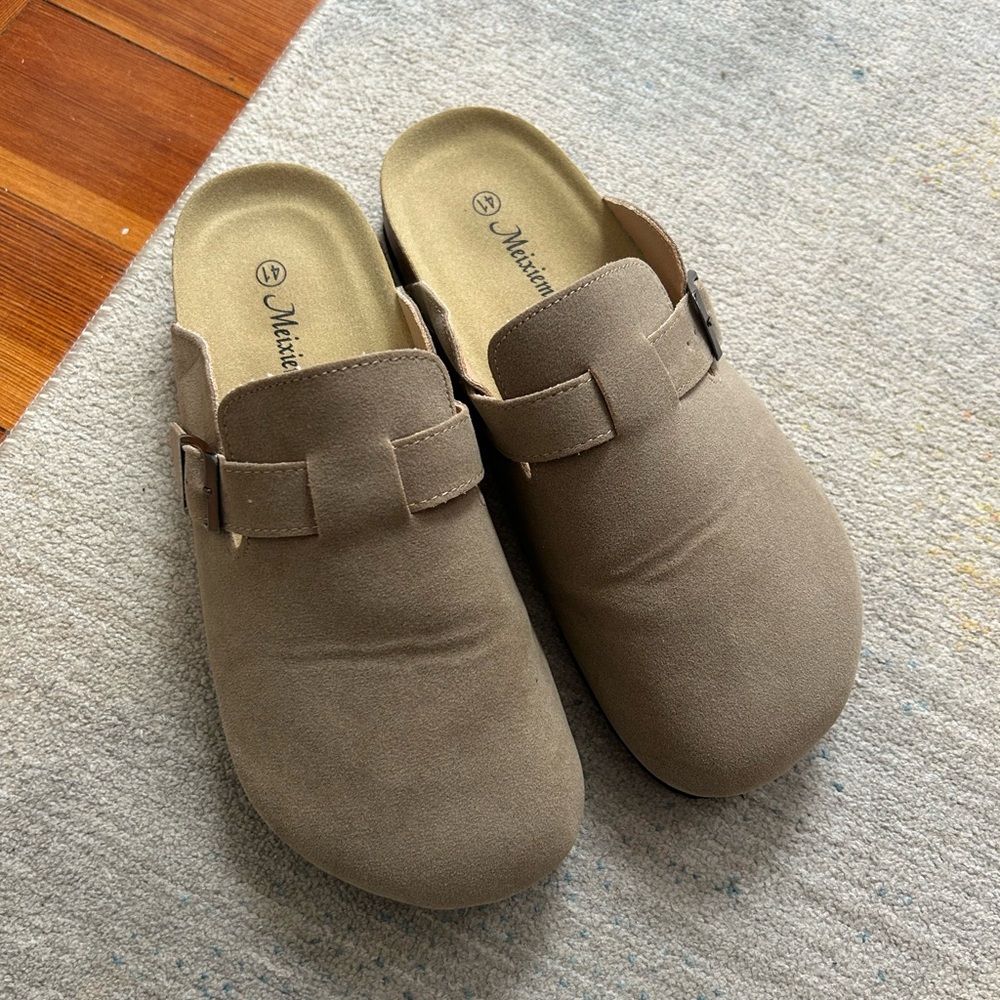Slide on shoes